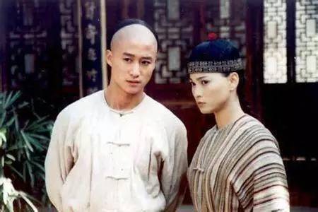 吴京 | 每天跑步8公里、600个卷腹、1000个俯卧撑…每个死磕到底的人都是一匹黑马！