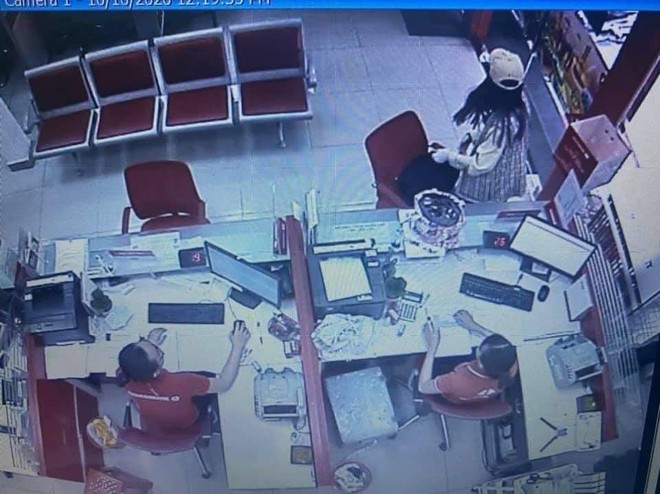 越南女网红抢银行 2小时后被抓获 还惊动了军队