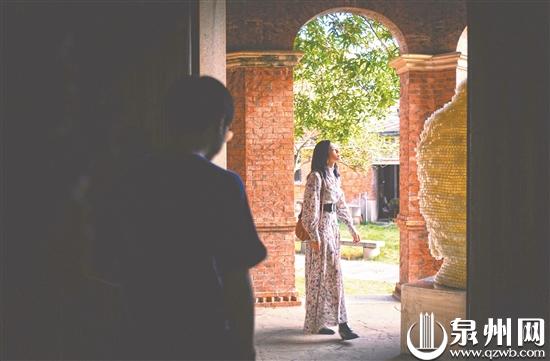 来泉拍摄福建旅游宣传片 姚晨：与古城文化撞个满怀