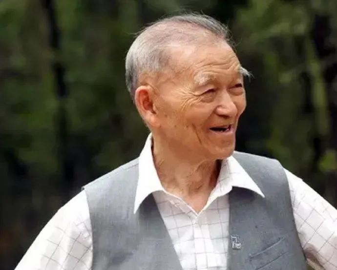 又一巨星陨落！今年，已有30位院士离开了我们……