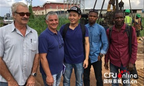 图片默认标题