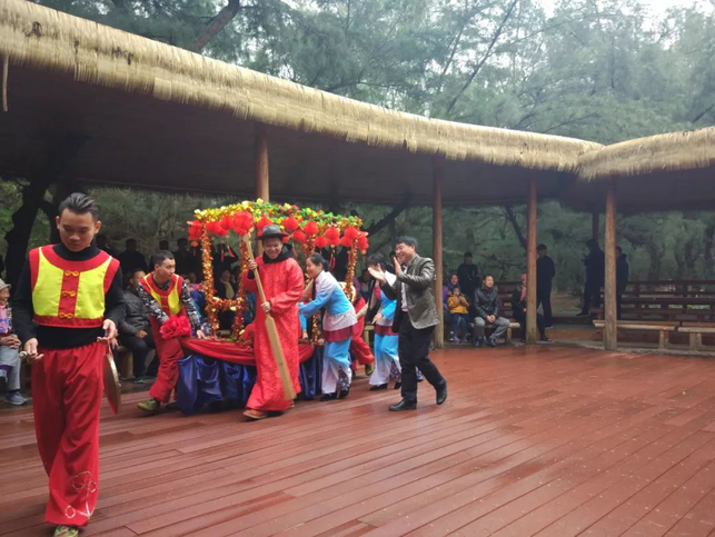北海疍家精彩民俗秀庆祝广西壮族自治区成立60周年
