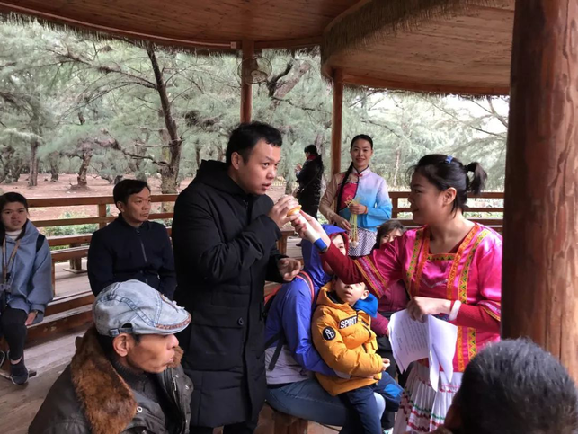 北海疍家精彩民俗秀庆祝广西壮族自治区成立60周年
