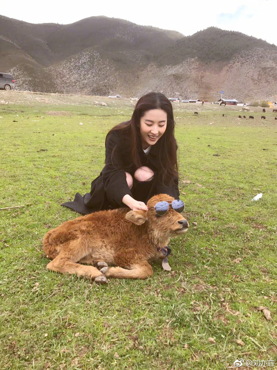 赵丽颖热巴倪妮 当红女星私下旅行照谁是最美游客