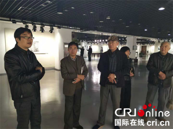 （供稿 文体列表 三吴大地泰州 移动版）赵飞中国画作品展在泰州美术馆开幕