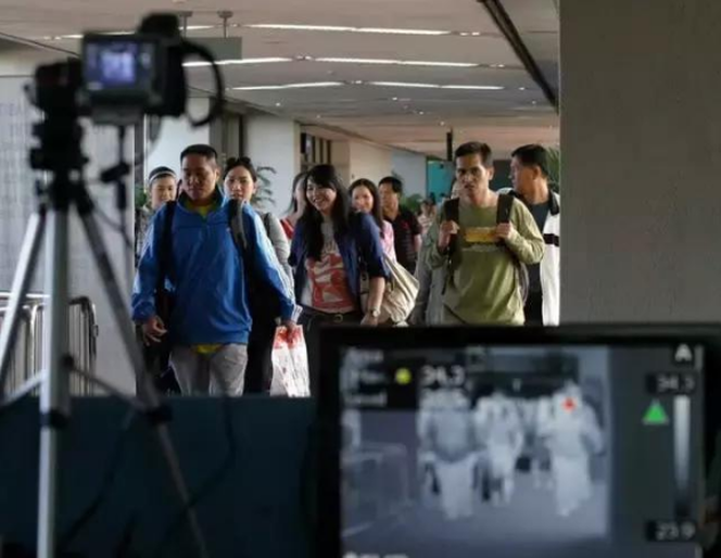 检察人员无需接触，就能看到出入境旅客的体温状况_fororder_QQ截图20170817165442