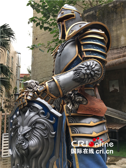 二次元看Z世代——专访道具师孔孔、芝加哥打字机_fororder_4