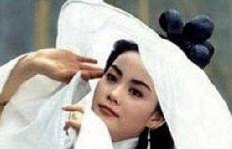 王菲24年前古装剧造型神似“白娘子”，高冷形象被毁
