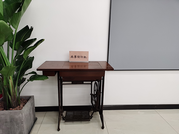 宜宾翠屏区：网格员“一网情深”付真情 耄耋老人献爱心