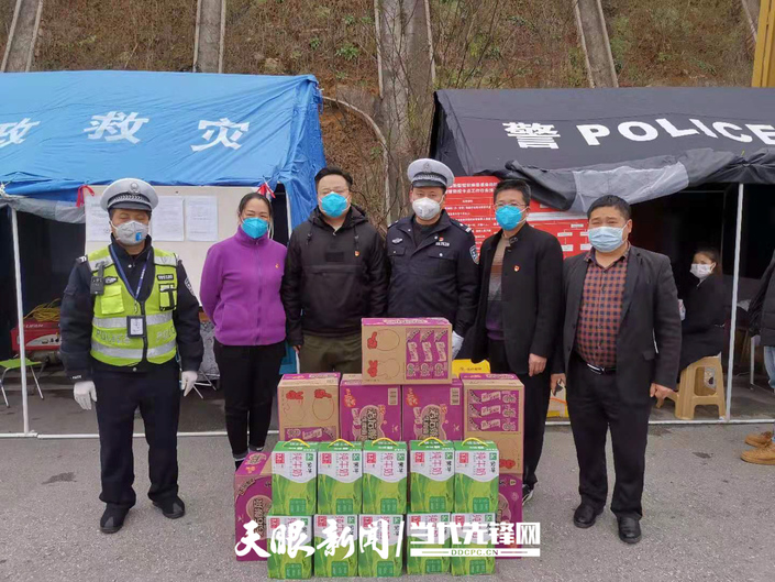 （社会）平塘：我是党员 我在第一线