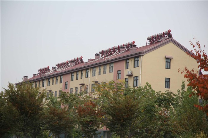 东平县凤凰社区：迁出东平湖库区 搬走贫困迁来幸福
