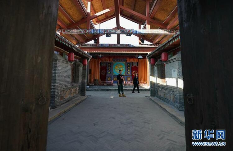 北戴河村：艺术院落“点亮”乡村致富路