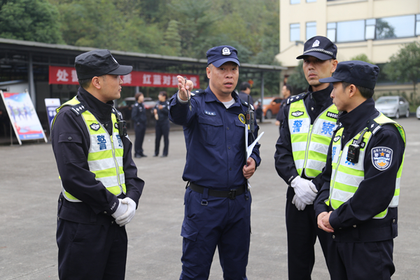 德阳公安举行2020年民警法律应用能力大比武