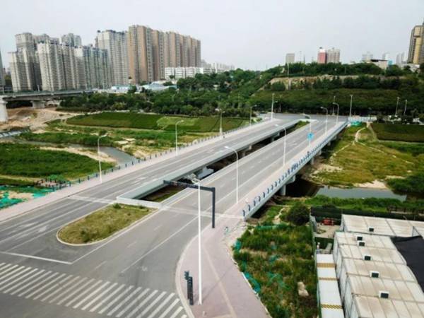 路畅桥通 浐灞“加码”欧亚一路跨浐河桥现已全面建成