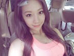 韩国健身女教练秀苹果臀