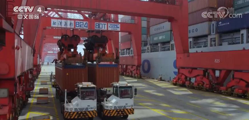 新时代 看浦东 | 前三季度自贸区保税区域经营总收入达到16210亿元