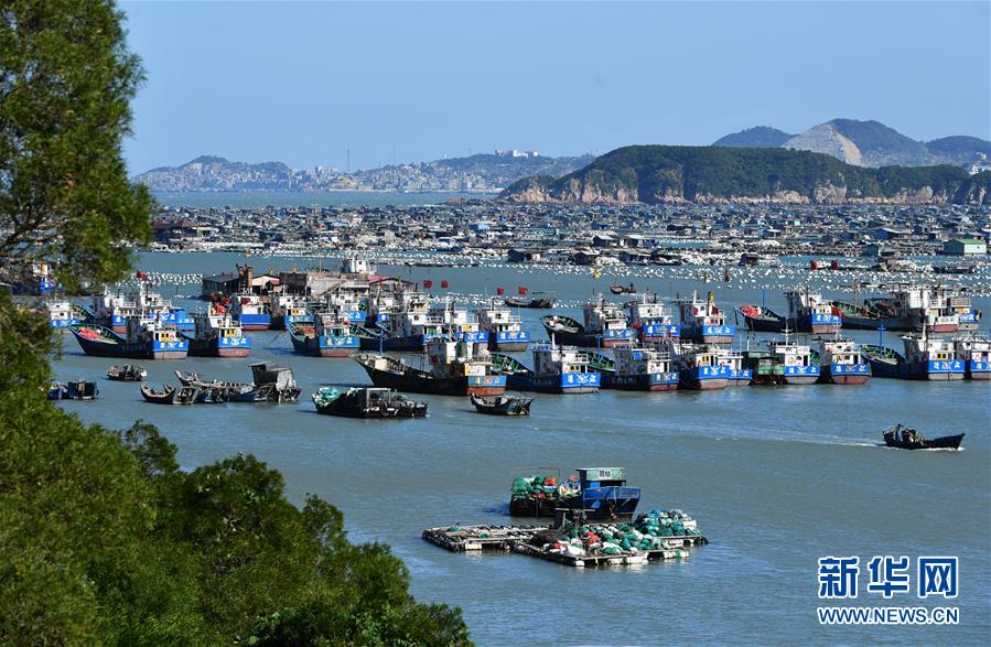 福建连江：“海上牧场”渔耕图