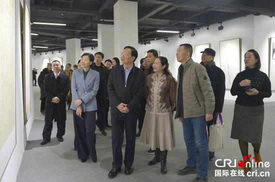 【河南在线-文字列表】【移动端-文字列表】全国第五届中国画线描艺术展在郑州升达艺术馆开幕