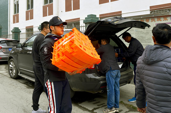 【房产汽车 列表】公益改变童年 中国铁建地产“雏鹰计划”助力儿童成长