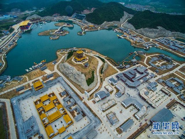 航拍浙江耗资300亿建“圆明新园”首期