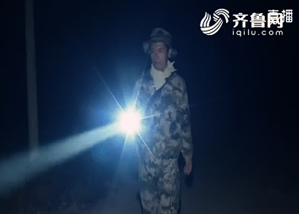【社会广角（图片+摘要）】【走遍山东-泰安】泰安宁阳蟋蟀交易火爆“虫王”身价上万