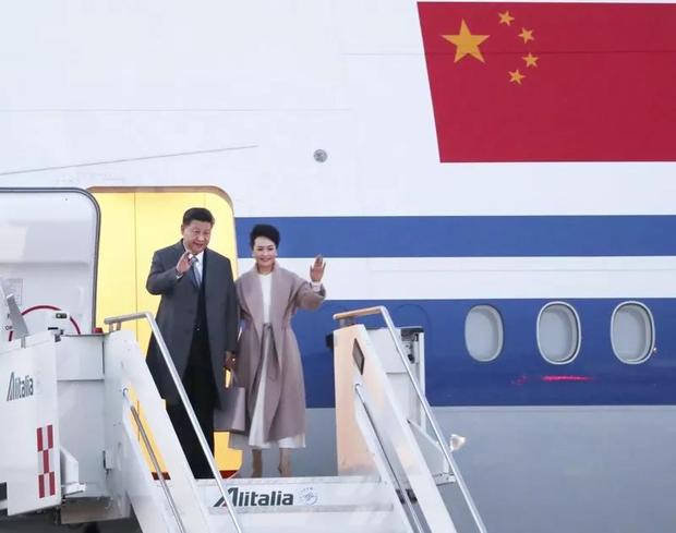 今年首次外访，习近平见证的这些第一次