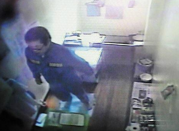 素媛案受害人搬家：听说赵斗淳出狱回来住 天天做噩梦