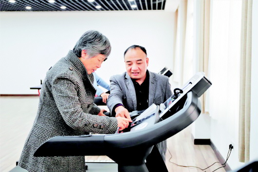 老有所为　老有所乐