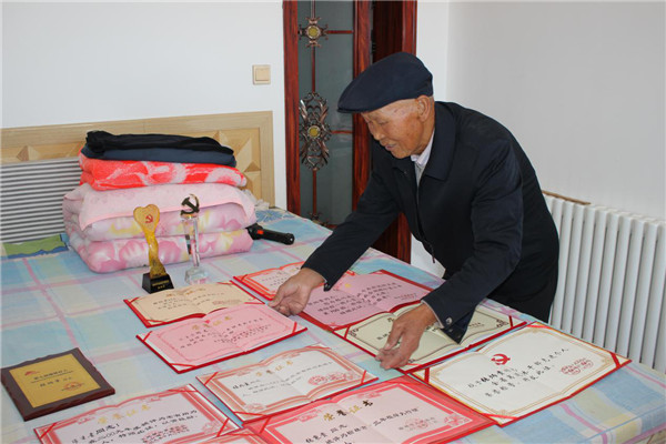探访电影《我和我的家乡》乔树林原型——榆林横山退休干部张炳贵