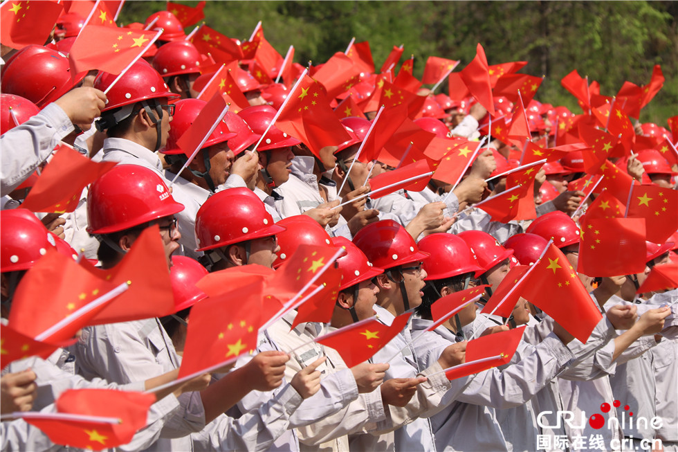 图片默认标题_fororder_1、主题：400人合唱《我和我的祖国》