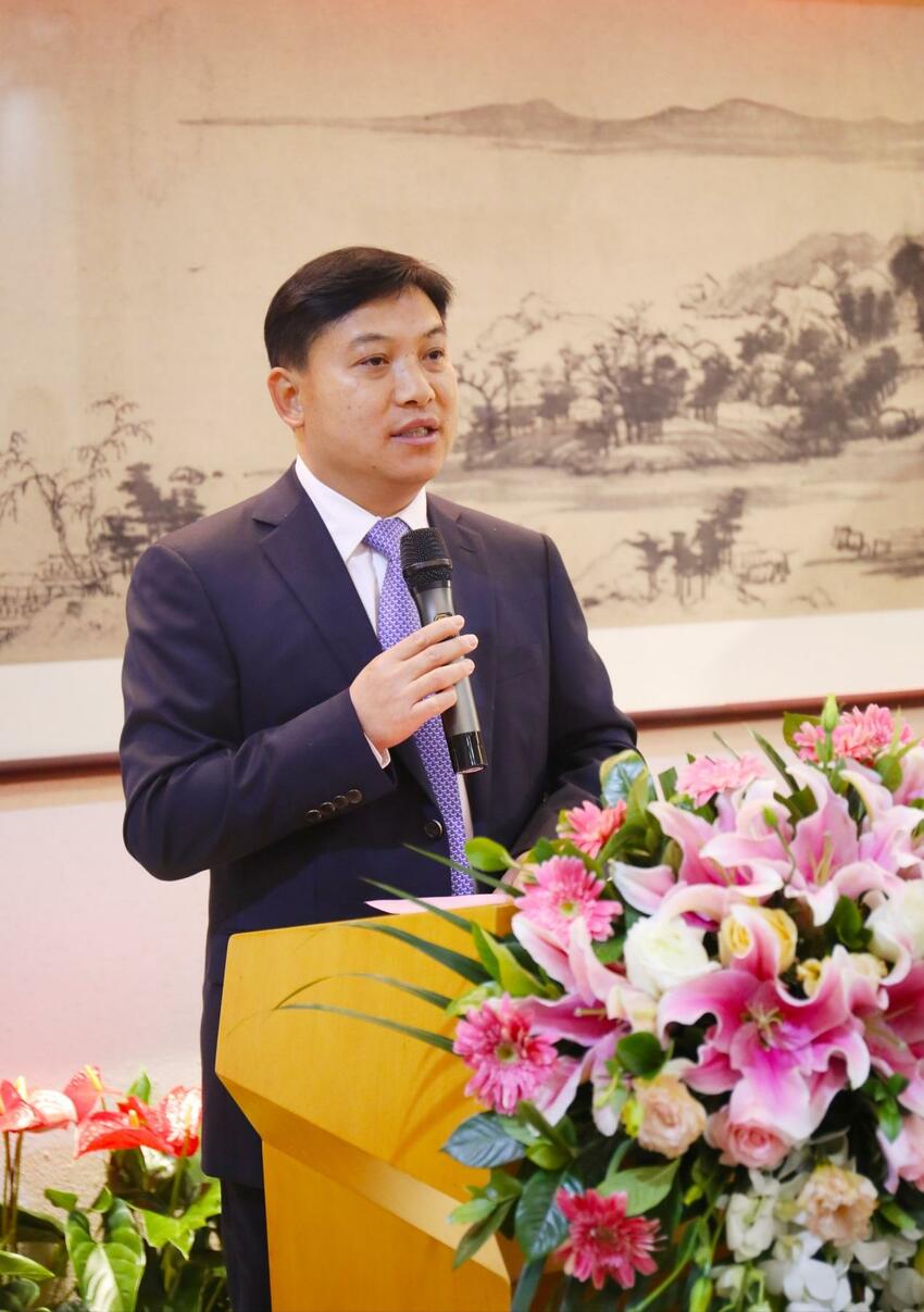 “继往开来，发展中国语言学”纪念王力先生诞辰120周年王力学术研讨会在北京大学召开