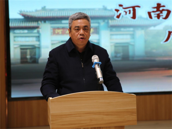开封文化艺术职业学院与河南大学签署战略合作框架协议