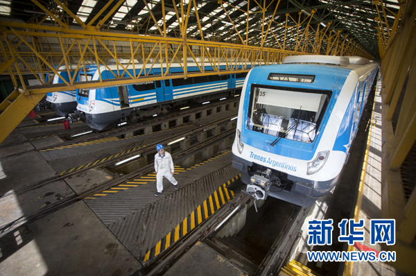 走近世界舞台中心——党的十八大以来外交工作成就综述