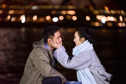 太苏了！王鸥对明道使出捧脸杀 眼神充满宠溺