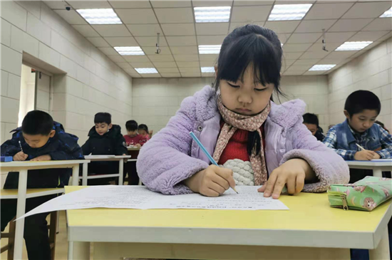 “赢在诗词”校园团体赛总决赛启动