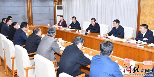 王东峰参加省委办公厅一处党支部组织生活会