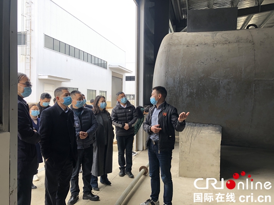 六盘水市六枝特区税务局：防疫复工两不误 税企续写风雨情