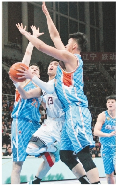 新疆队最大优势就是“高” 大韩缺阵辽篮举步维艰