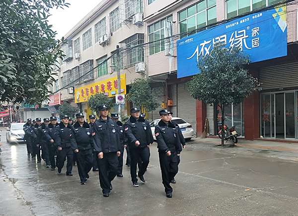 广元剑阁县鹤龄镇组建“雄关义警”志愿服务大队