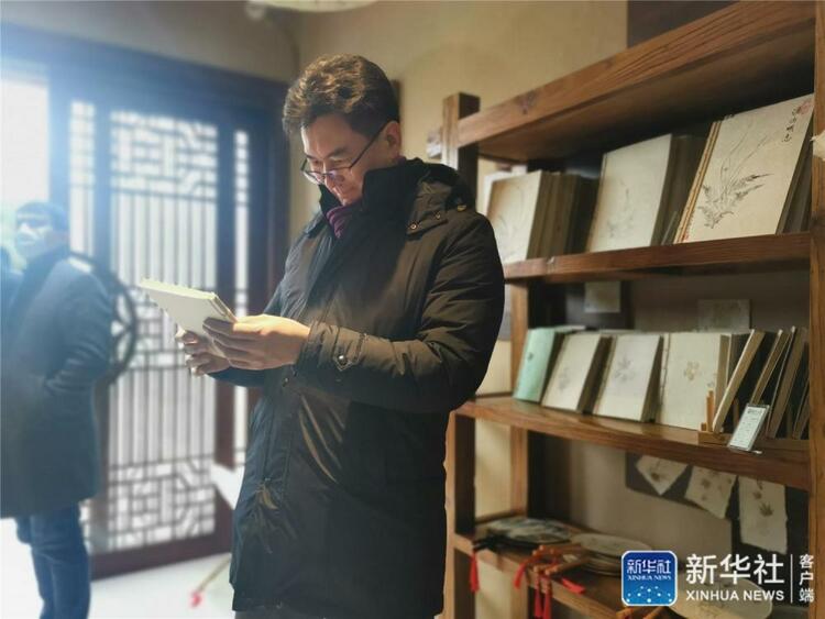 12国驻华使节考察贵州 点赞中国脱贫攻坚成效
