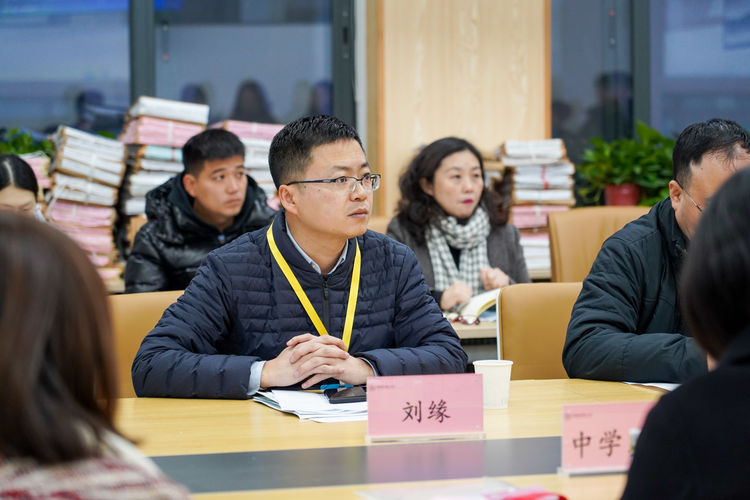 西安经开区第一届中小学（幼儿园）一级教师职称评审活动在经开八小成功举行
