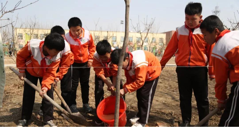 “我与小树共成长·绿色沈北”主题教育活动启动