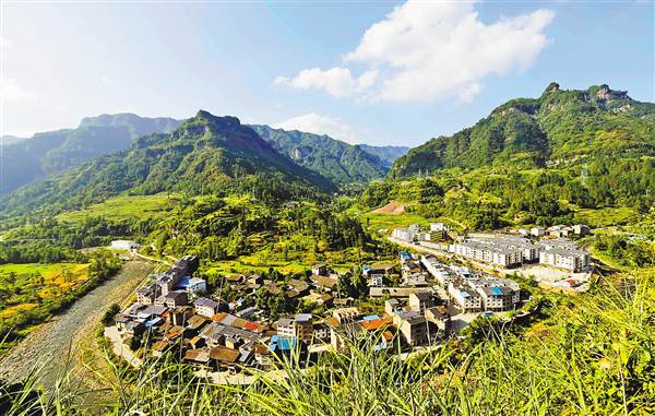 【区县联动】【石柱】石柱：“头脑风暴”引领大山发生巨变 【区县联动列表】石柱中益乡：“斗智”的力量