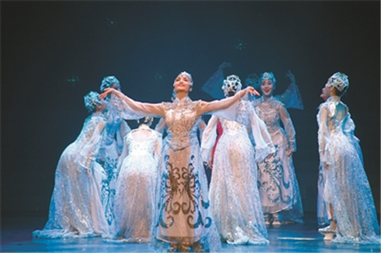 舞与伦比 辽宁歌舞团创排大型民族舞蹈盛典