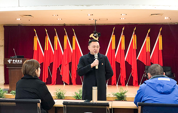 四川省劳动模范罗八一：为农民排忧解难 打造“枫桥经验”典范