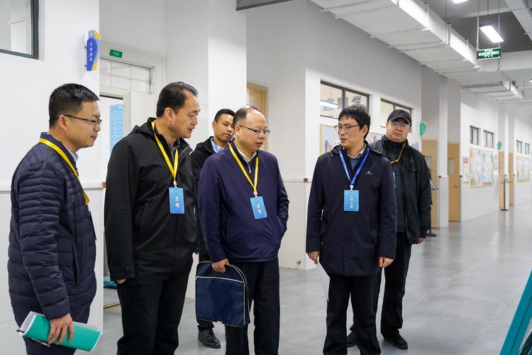 西安经开区第一届中小学（幼儿园）一级教师职称评审活动在经开八小成功举行