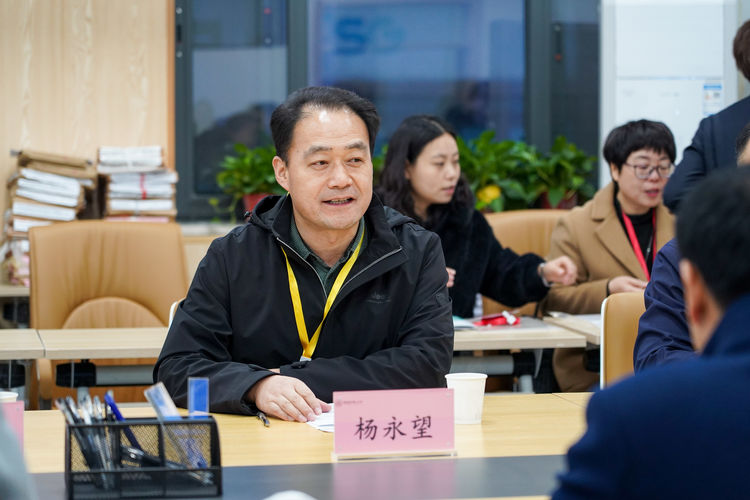 西安经开区第一届中小学（幼儿园）一级教师职称评审活动在经开八小成功举行