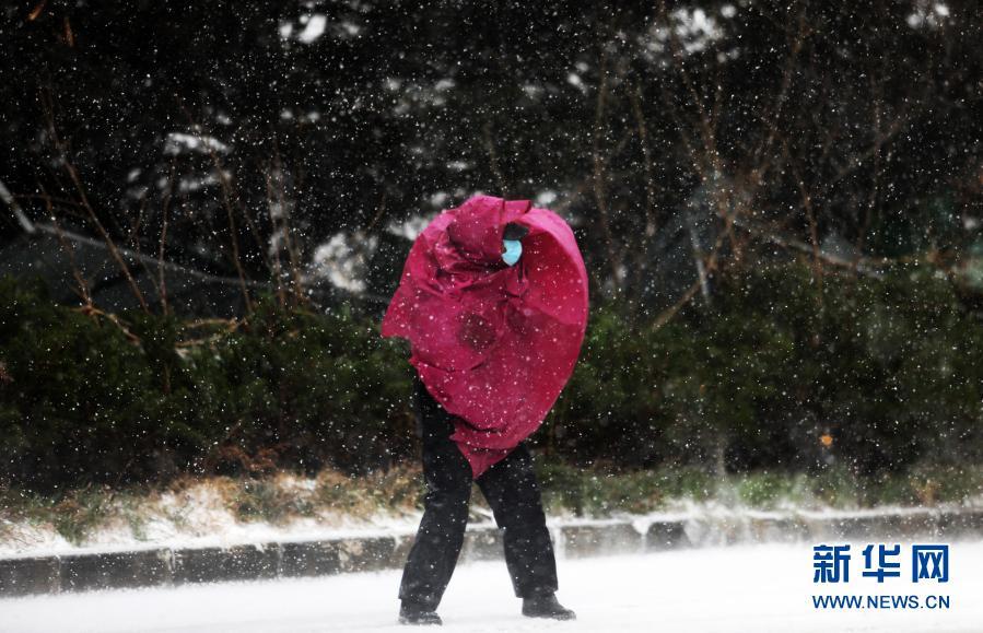 寒潮来袭 多地降雪