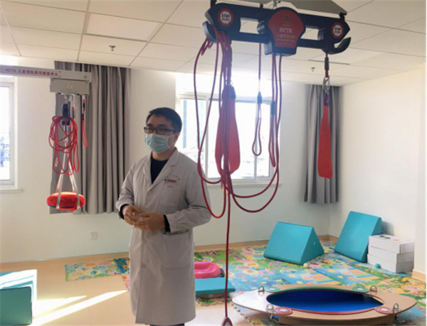 守护儿童健康 西安交通大学第二附属医院儿童病院举办义诊活动