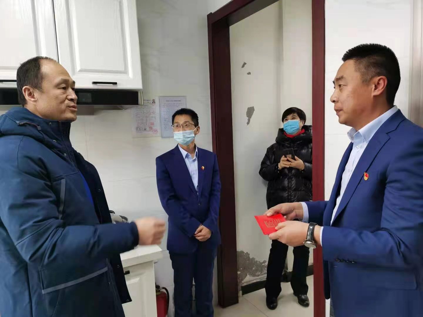 B【黑龙江】鸡西农商银行：关怀基层员工 凝聚企业活力